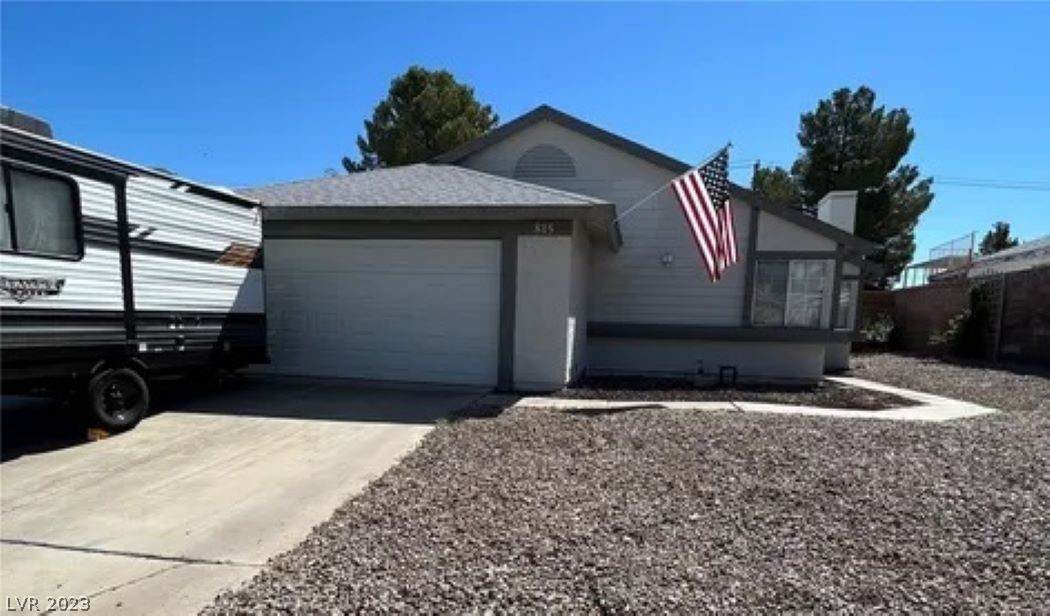815 Fireweed - Photo 1