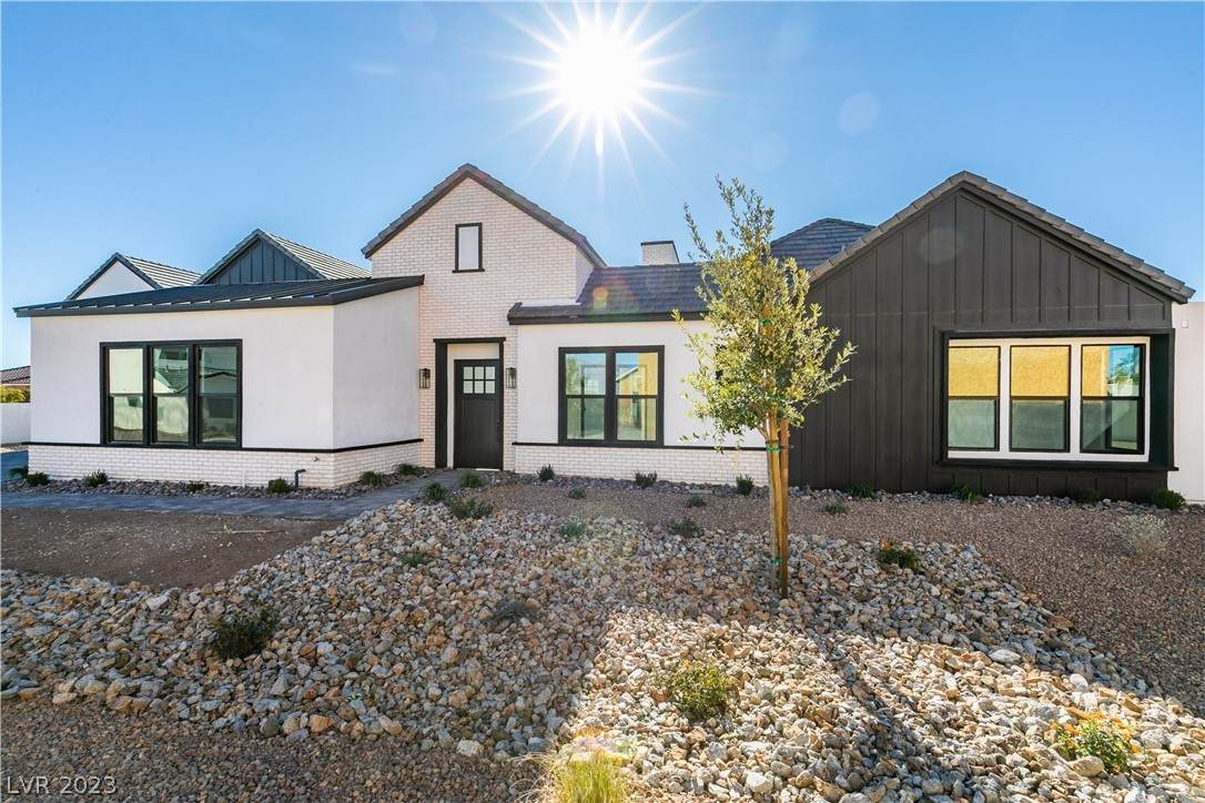 5955 Wolf Ridge Court - Photo 1
