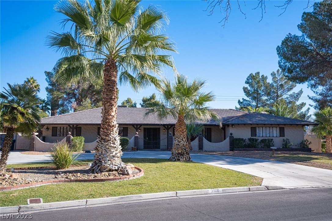 4260 Ridgecrest Drive - Photo 1
