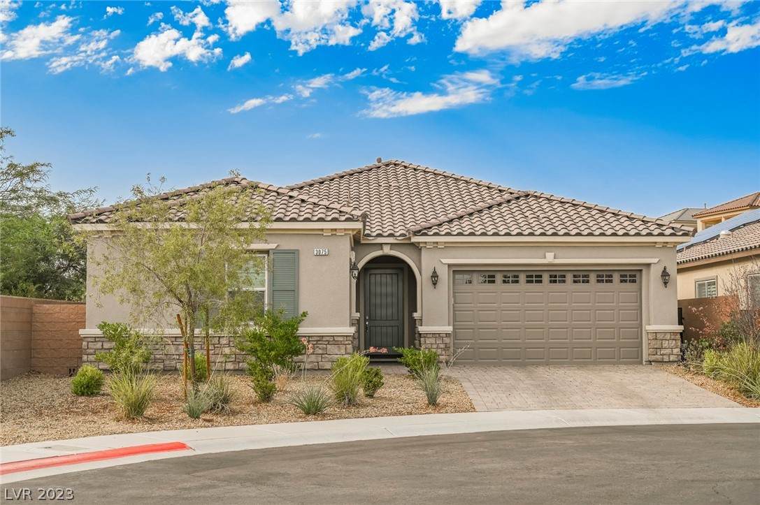 3075 Lucentezza Avenue - Photo 1