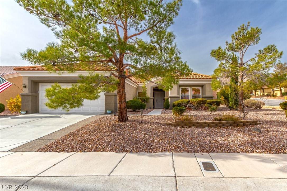 2365 Hot Oak Ridge Street - Photo 1