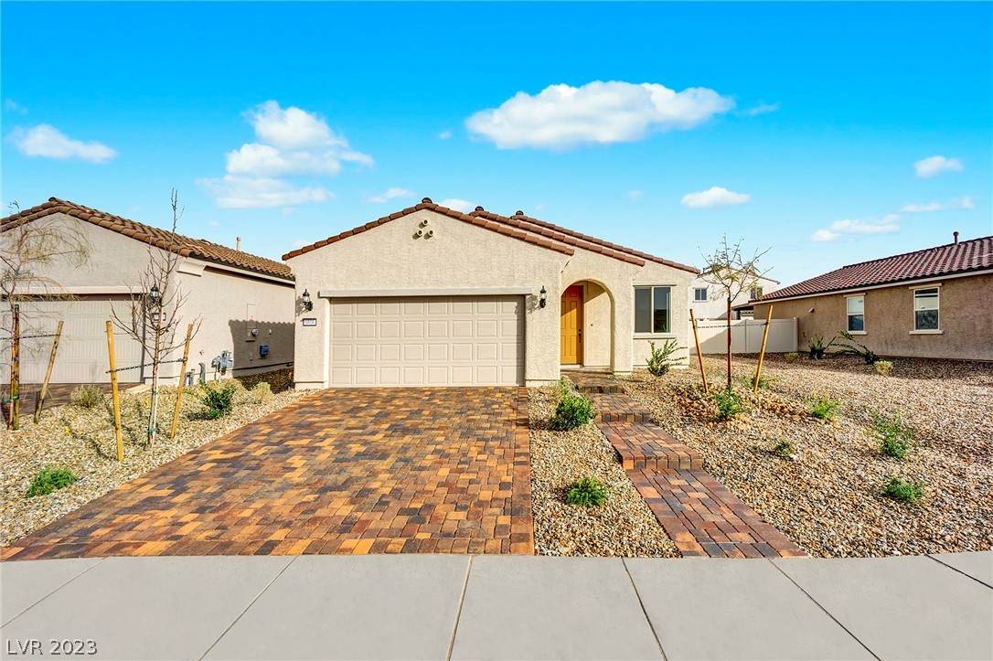 6806 Feather Hill Street - Photo 1