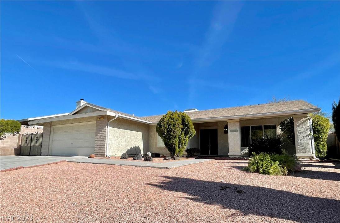 1319 Stacey Lane - Photo 1