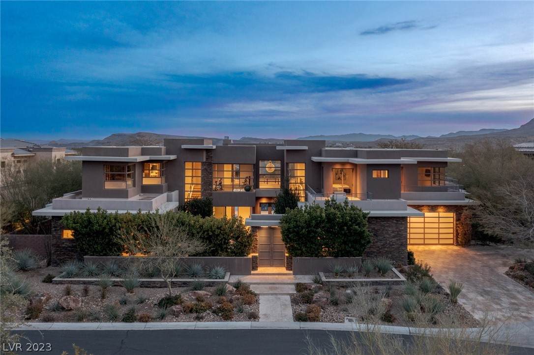 91 Hawk Ridge Drive - Photo 1