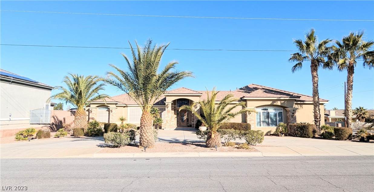 200 Desert Rose Drive - Photo 1