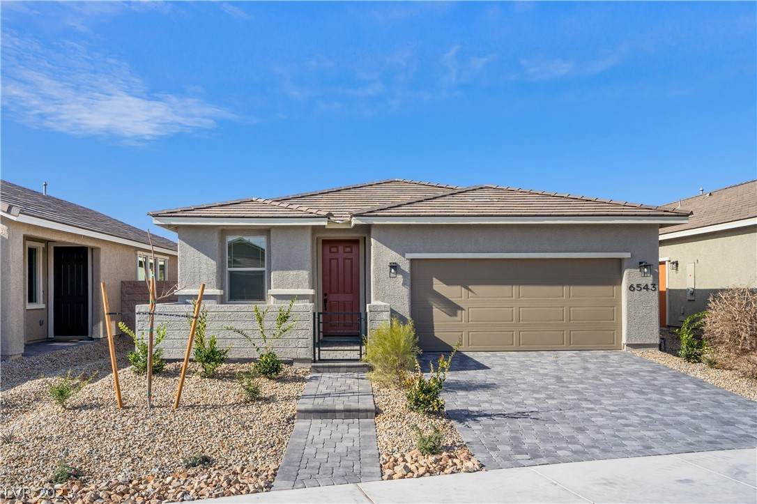 6543 Summershade Street - Photo 1