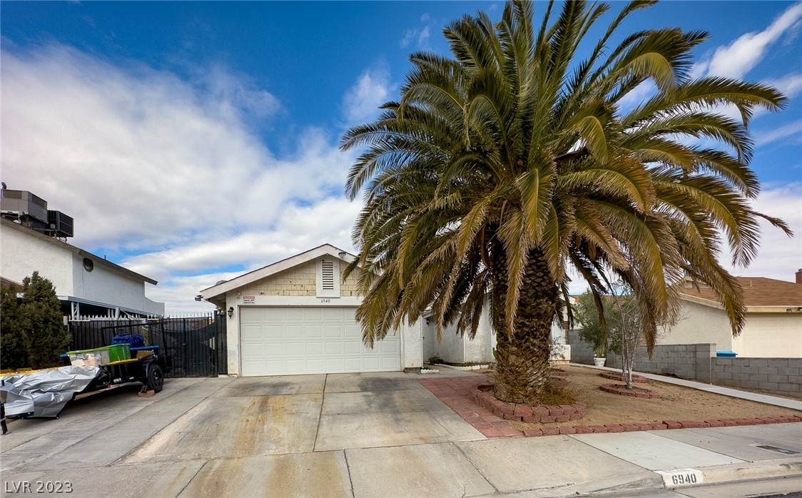 6940 Mountain Moss Drive - Photo 1