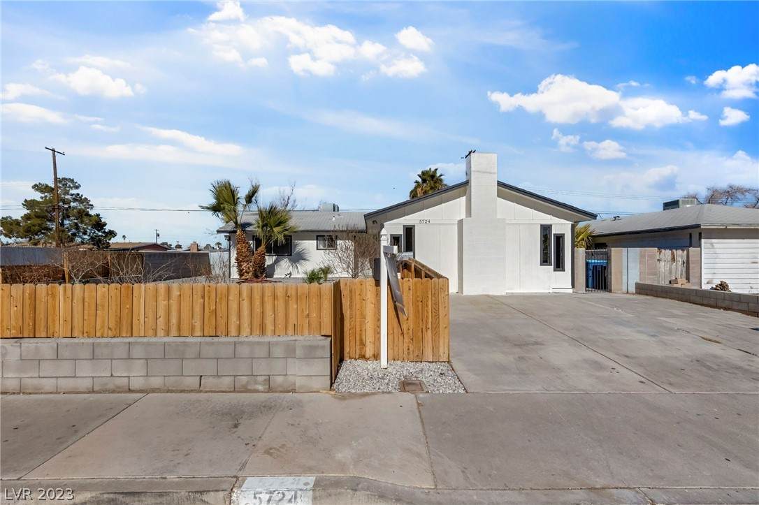 5724 Eugene Avenue - Photo 1