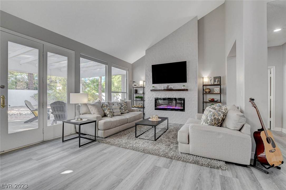 8340 Spinnaker Cove Drive - Photo 1