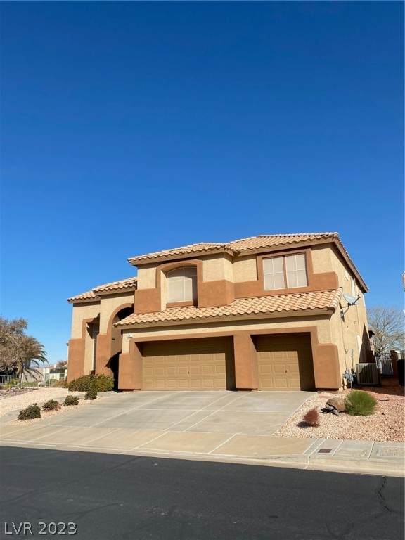 722 Descartes Avenue - Photo 1