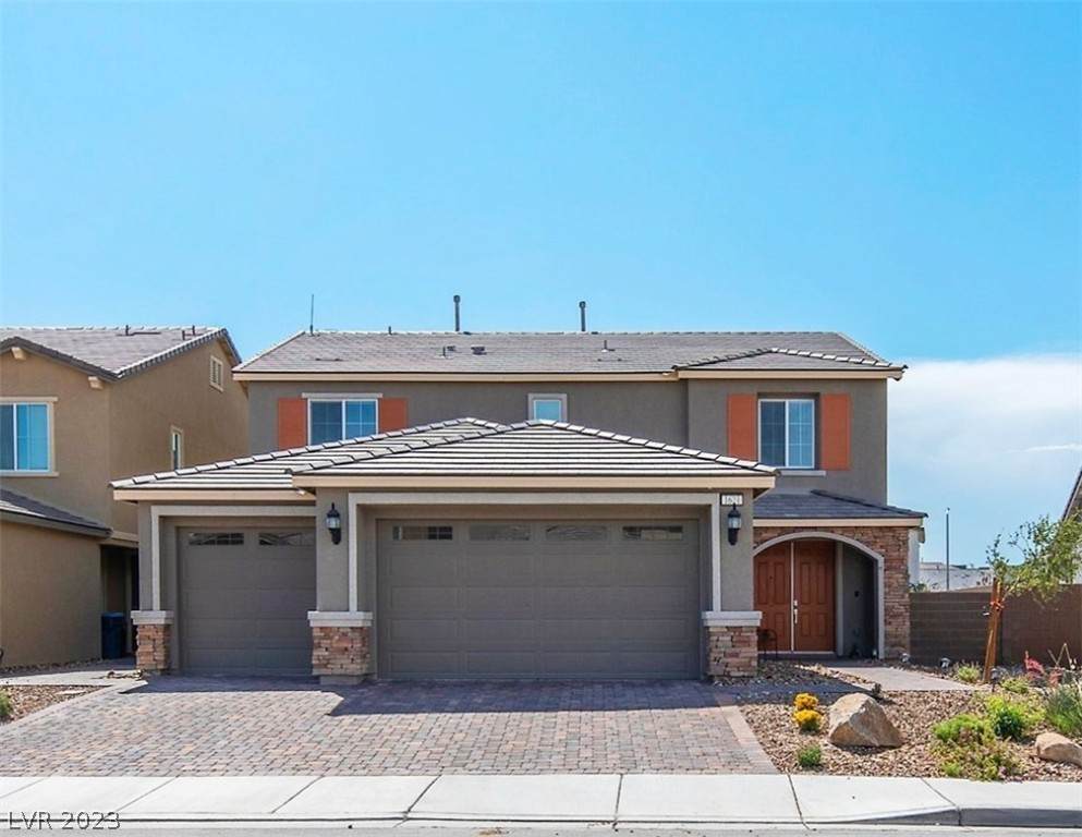1621 Karst Pond Avenue - Photo 1