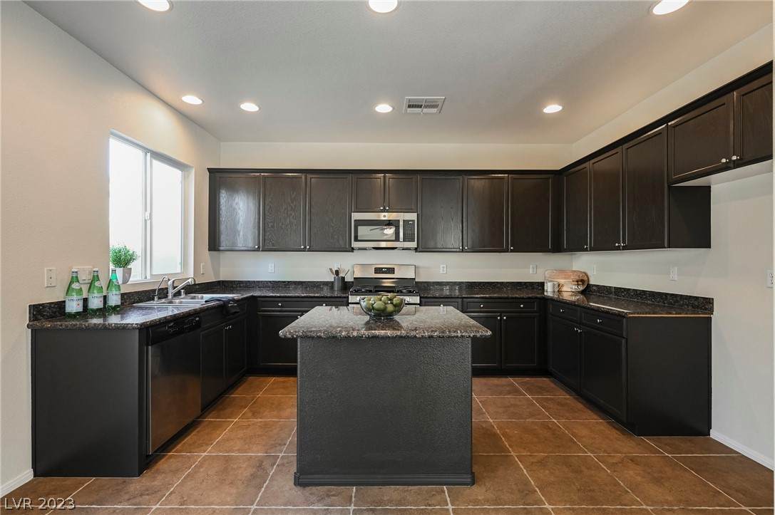 4150 Blue Manor Lane - Photo 1