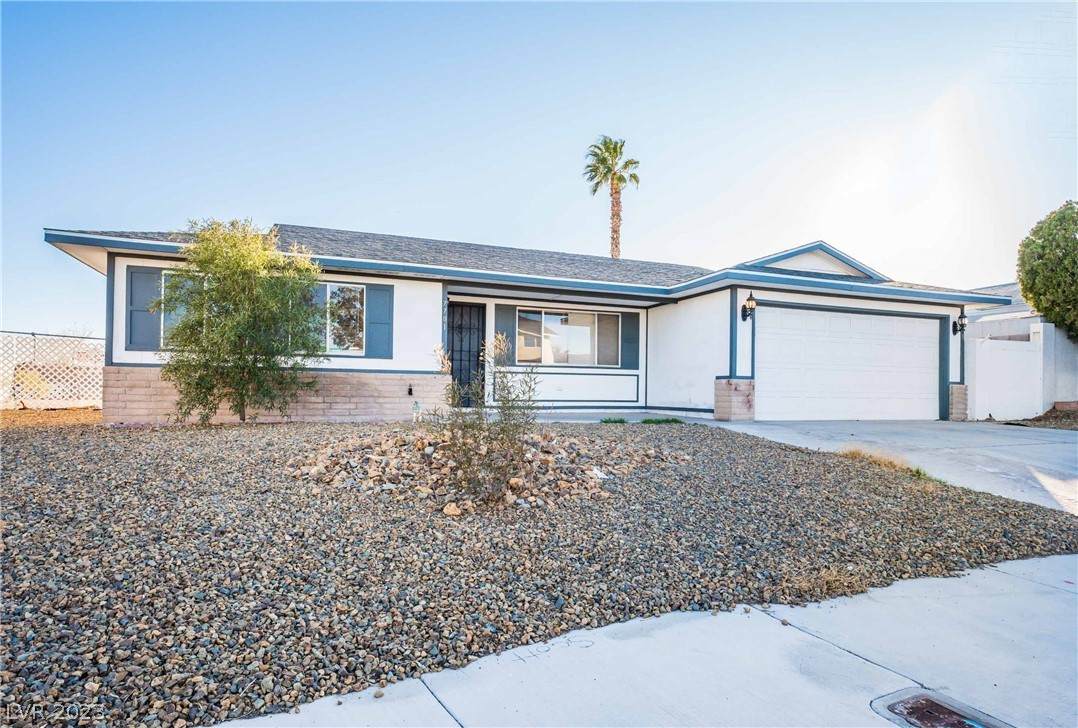 7701 Macaw Lane - Photo 1