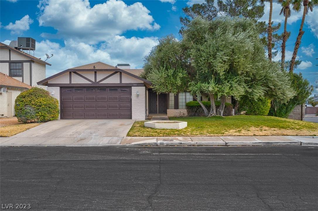 101 Rockmoss Street - Photo 1