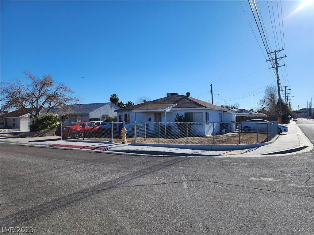 1400 Joshua Way - Photo 1
