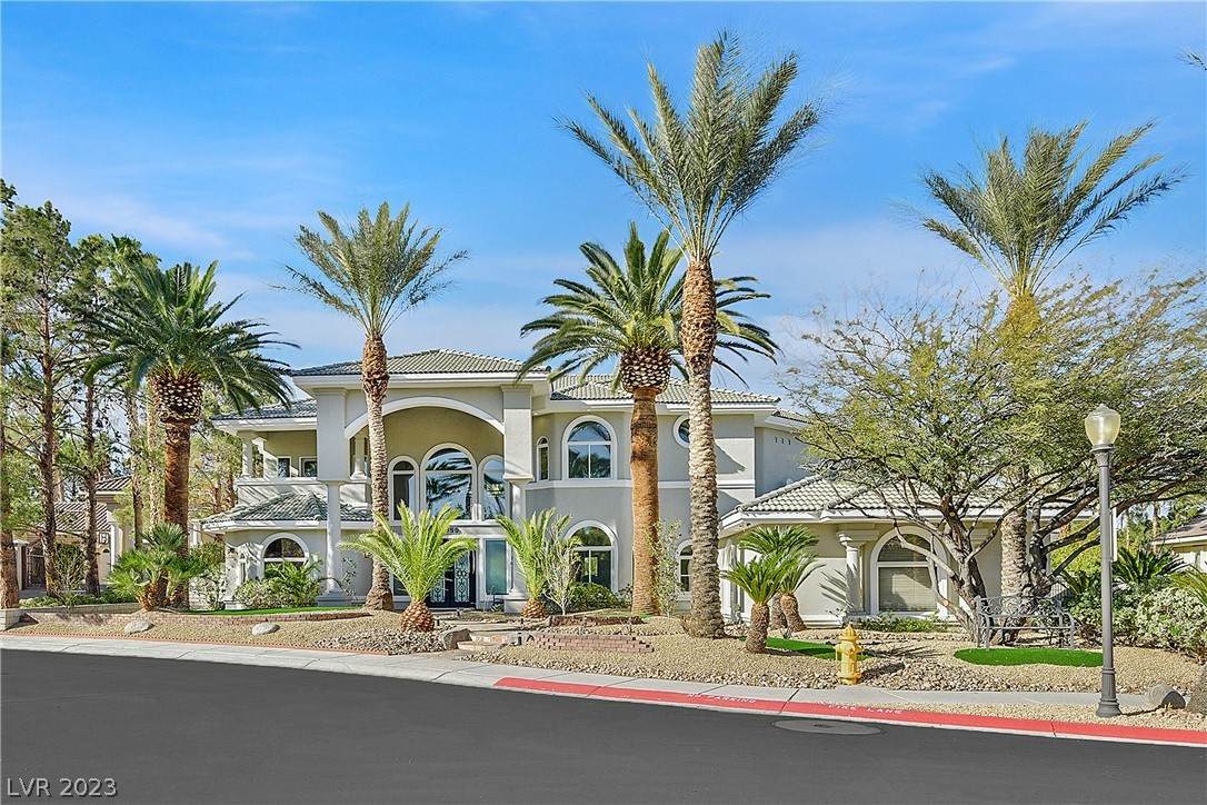 2090 Troon Drive - Photo 1