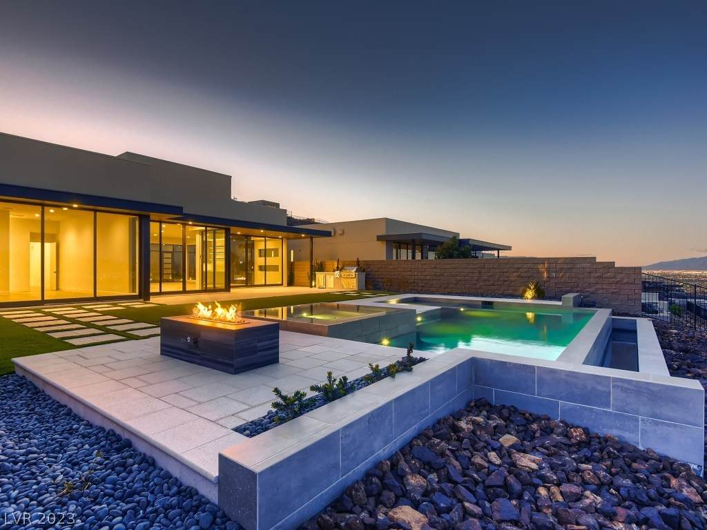 678 Blackrock Rim Drive - Photo 1
