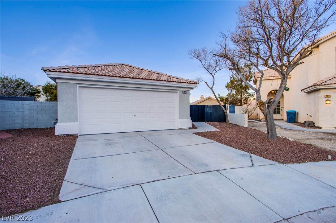 7228 Utopia Way - Photo 1