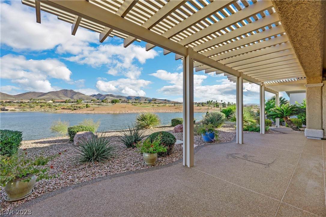 2729 Olivia Heights Avenue - Photo 1