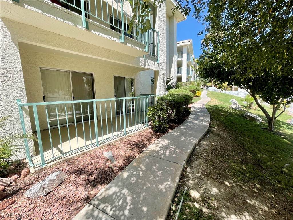 3550 Bay Sands Drive - Photo 1
