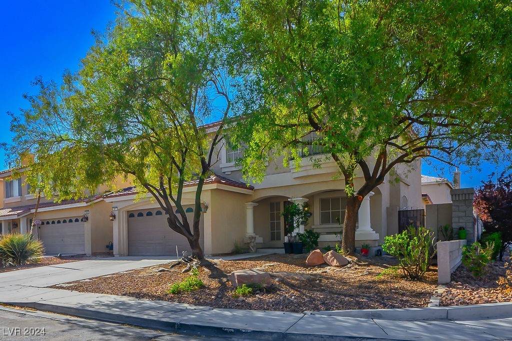 817 Eureka Falls Court - Photo 1