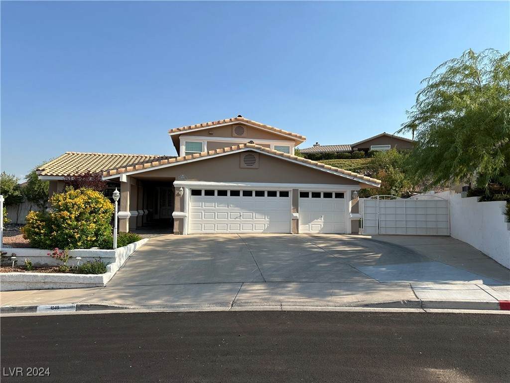 1049 Geranium Drive - Photo 1