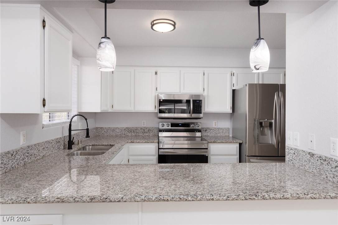 2725 Nellis Boulevard - Photo 1