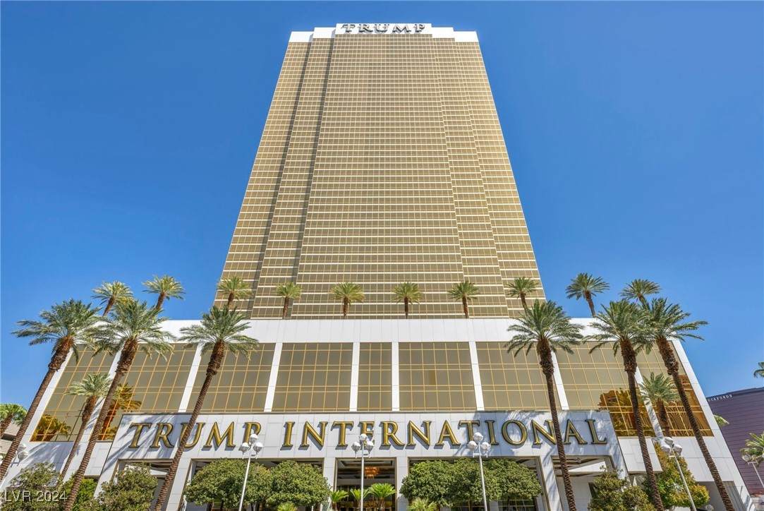 2000 Fashion Show Drive - Photo 1