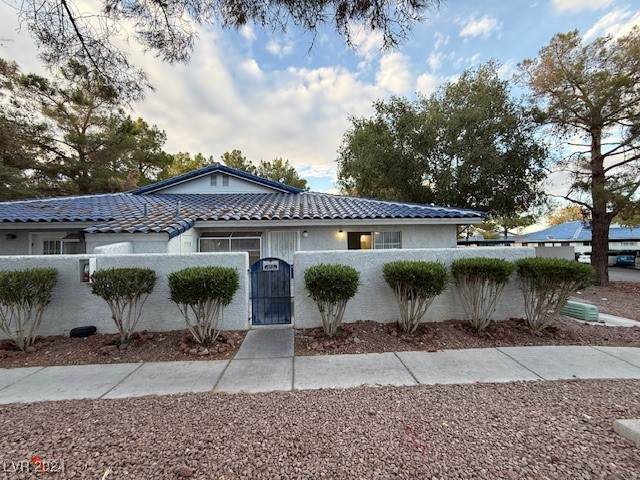 2121 Chertsey Drive - Photo 1