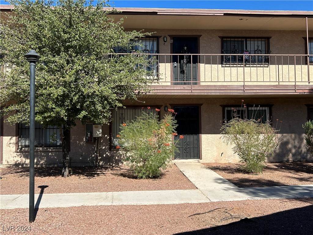 615 Royal Crest Circle - Photo 1