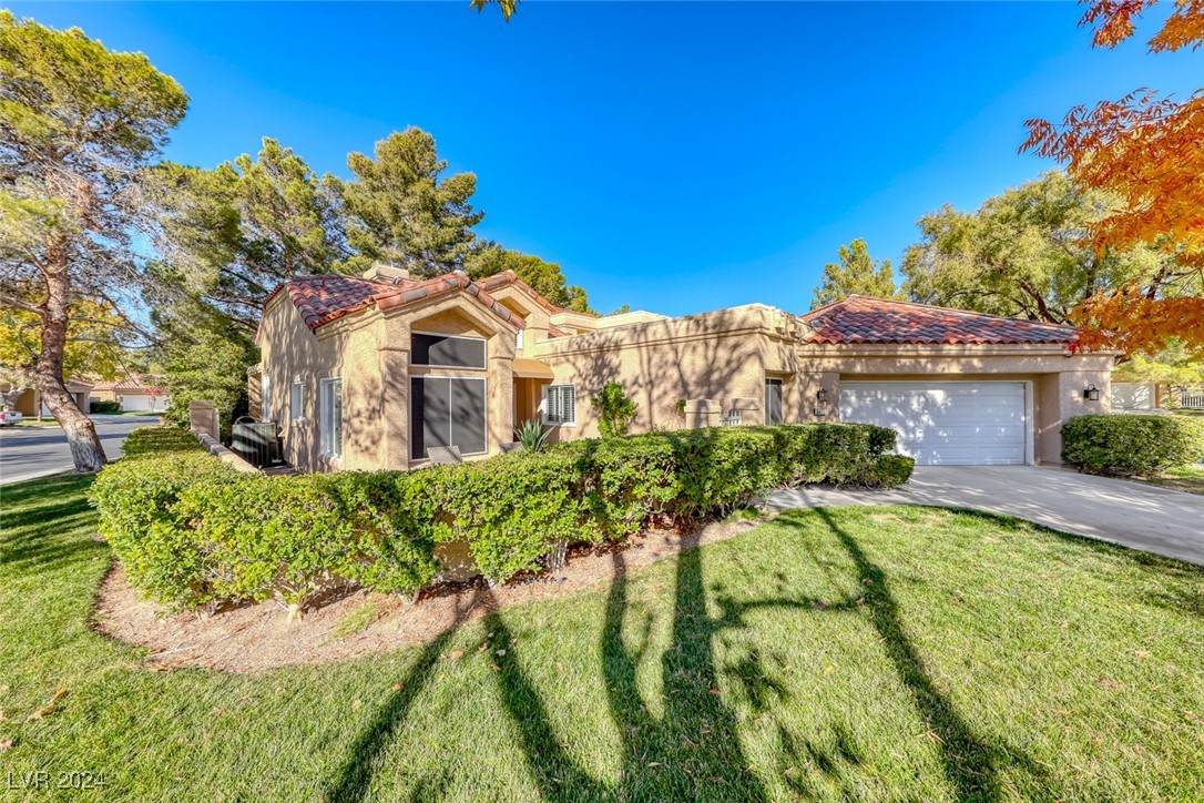 5035 Shoal Creek Circle - Photo 1
