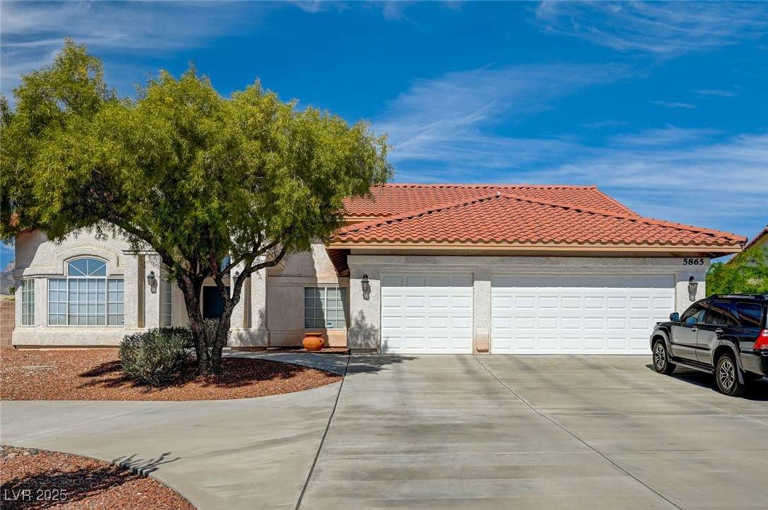 5865 Conquistador Street - Photo 1