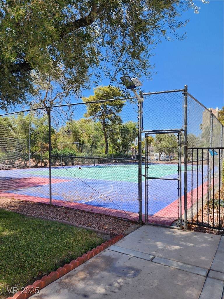 https://bt-photos.global.ssl.fastly.net/vegas/orig_boomver_1_2654839-2.jpg