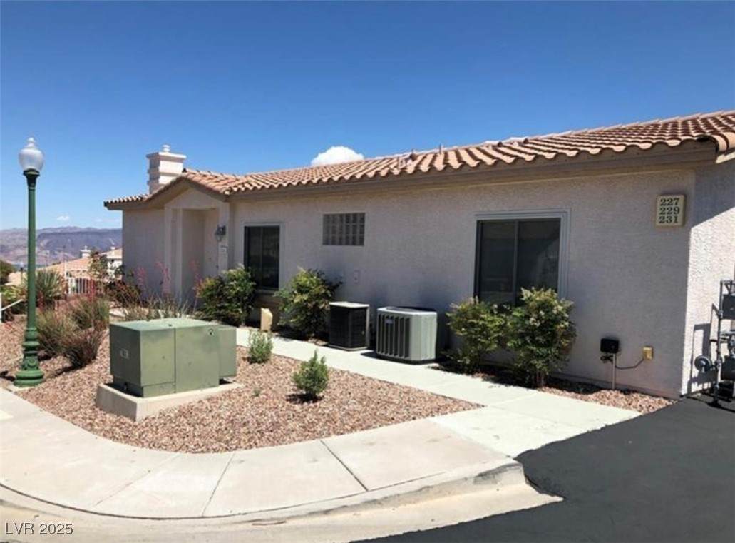 227 Big Horn Drive - Photo 1