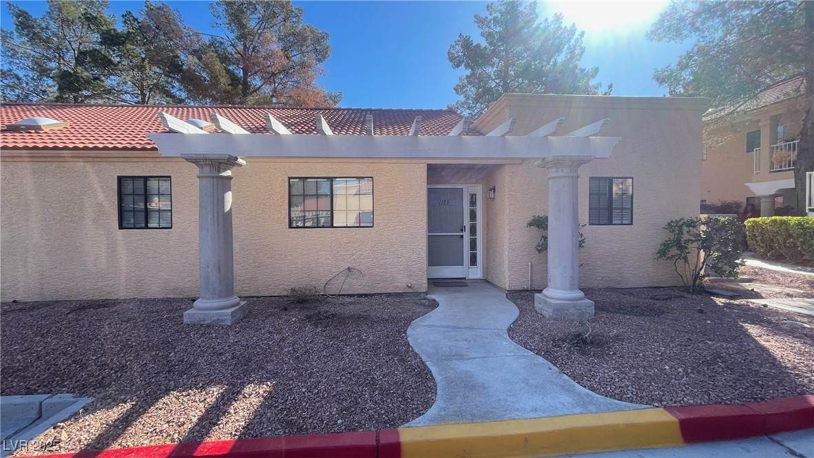 2851 Valley View Boulevard - Photo 1
