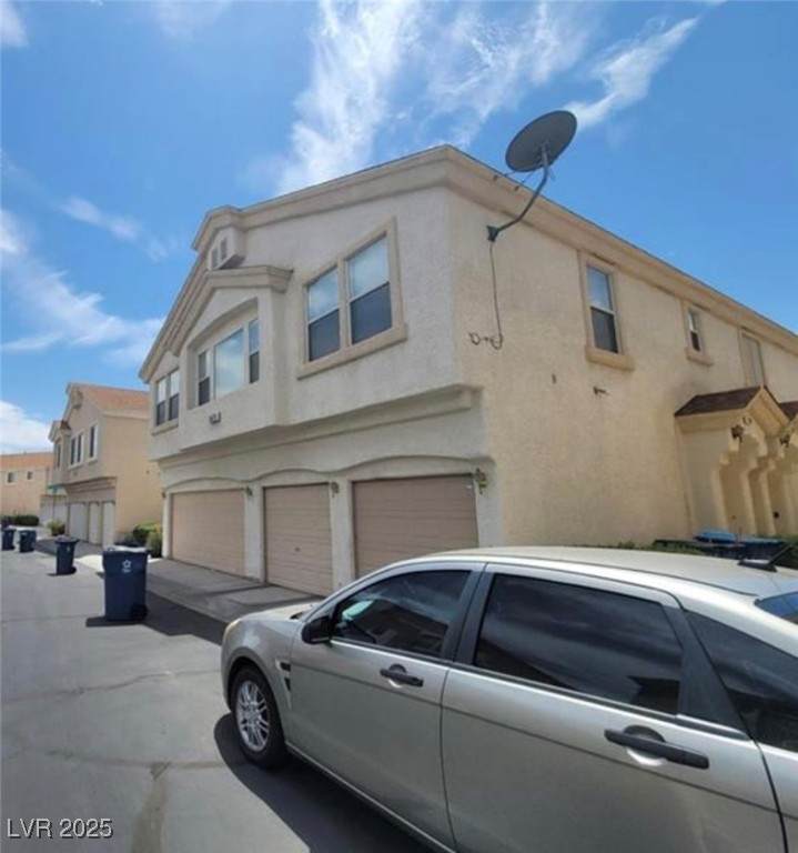 6425 Extreme Shear Avenue - Photo 1