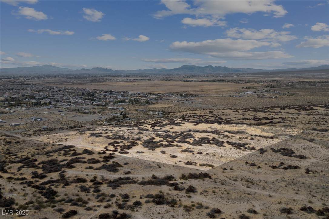 6350 Kellogg Road - Photo 1