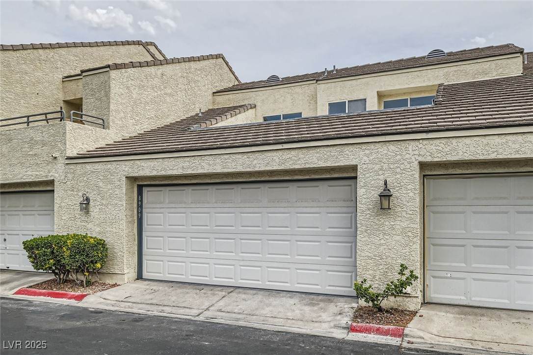 8909 Antioch Way - Photo 1
