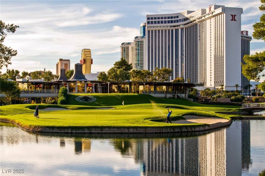 https://bt-photos.global.ssl.fastly.net/vegas/orig_boomver_1_2677116-2.jpg