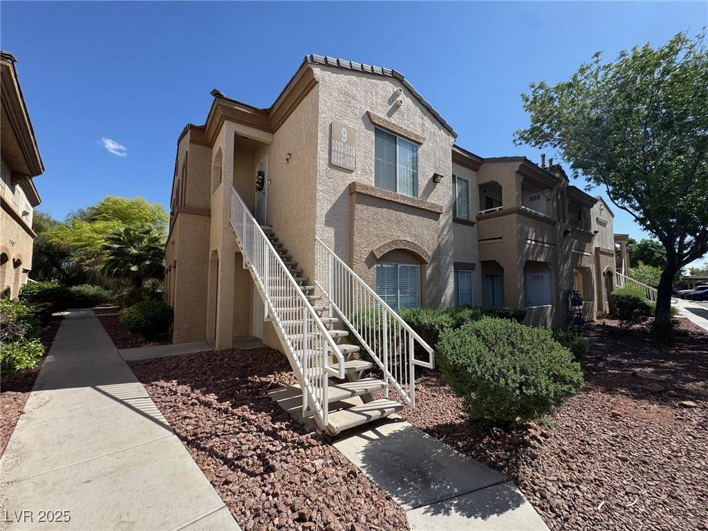 3400 Cabana Drive - Photo 1