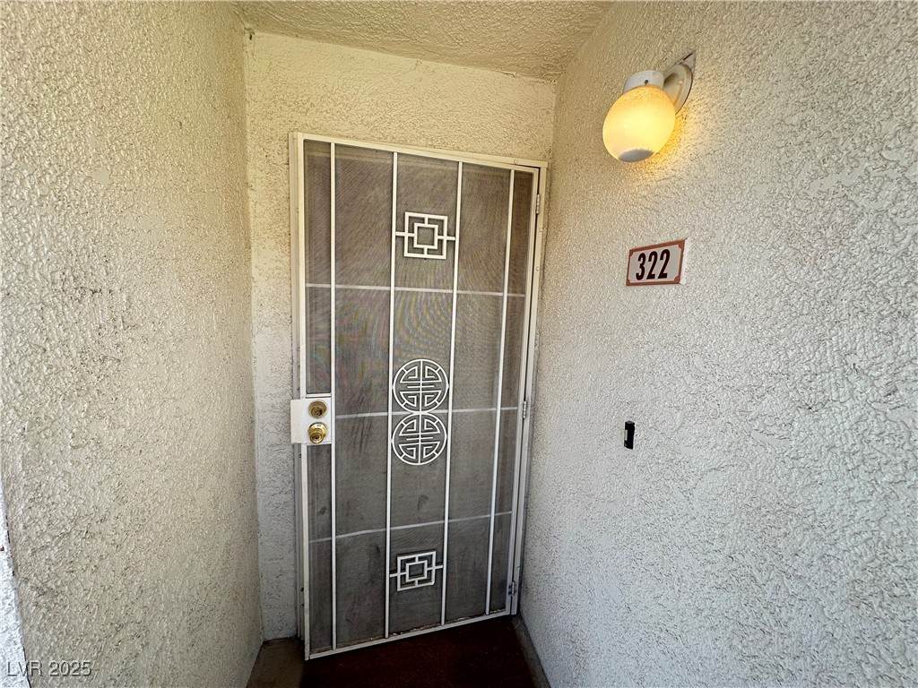 https://bt-photos.global.ssl.fastly.net/vegas/orig_boomver_1_2679530-2.jpg