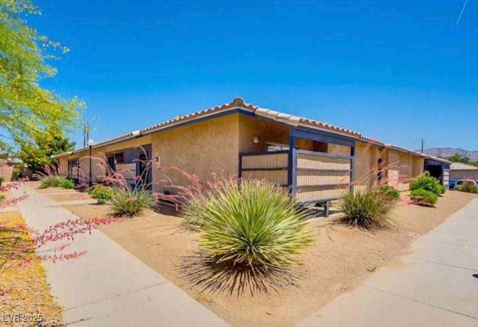 255 Lamb Boulevard - Photo 1
