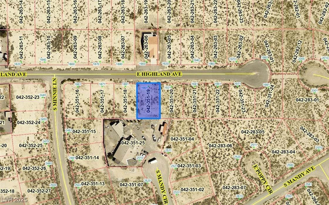 1901 Highland Avenue - Photo 1