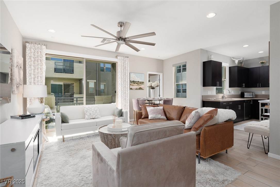 11256 Rainbow Peak Avenue - Photo 1