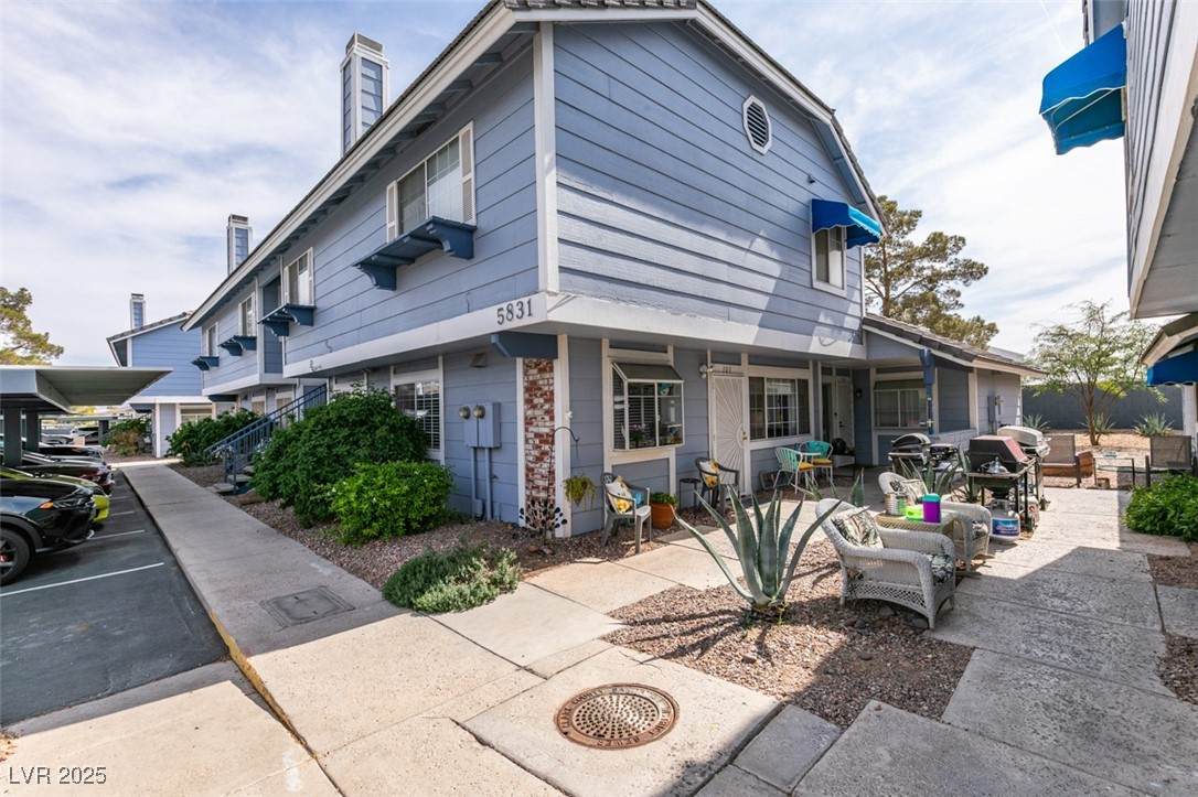 5831 Medallion Drive - Photo 1