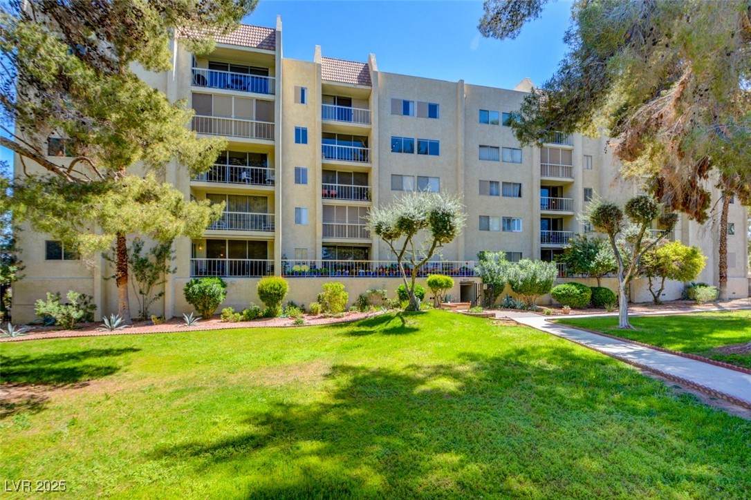 745 Royal Crest Circle - Photo 1