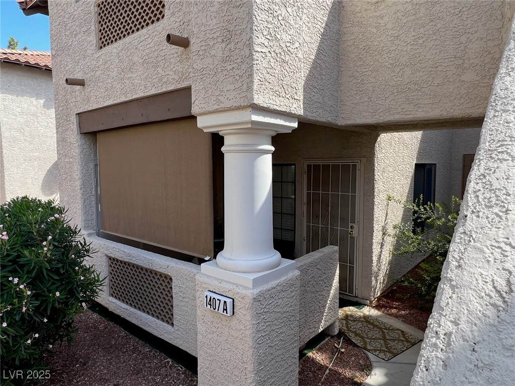 1407 Santa Margarita Street - Photo 1