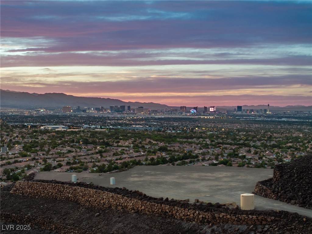 https://bt-photos.global.ssl.fastly.net/vegas/orig_boomver_1_2686197-2.jpg