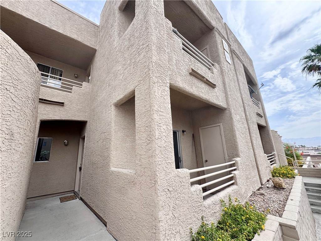 2160 Highpointe Drive - Photo 1