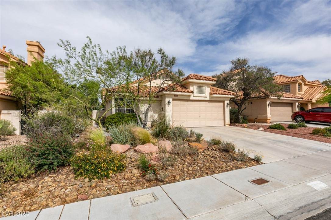 1632 Royal Canyon Drive - Photo 1